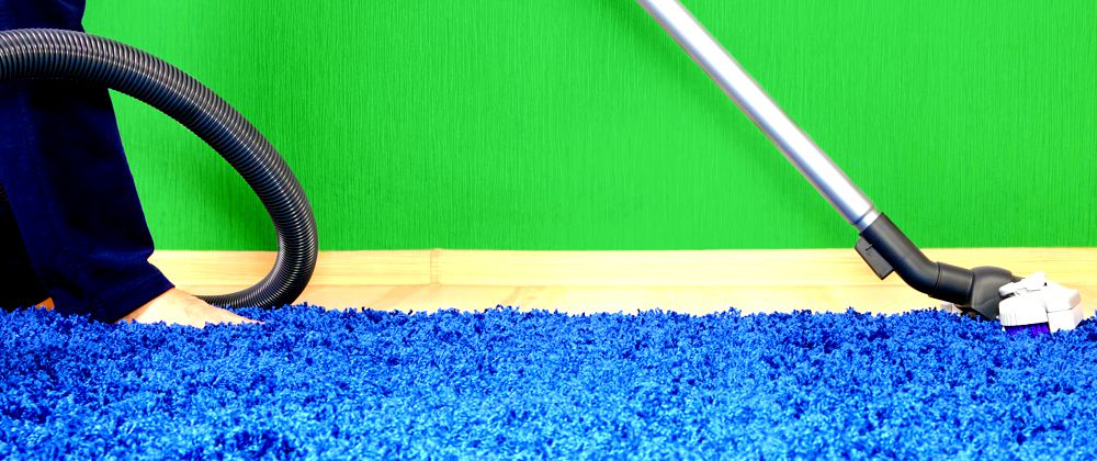 jetcleaners quita las manchas de los muebles de tela aplicando una limpieza profunda